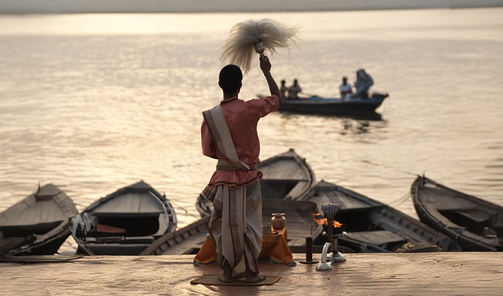 varanasi-river-cruise 02